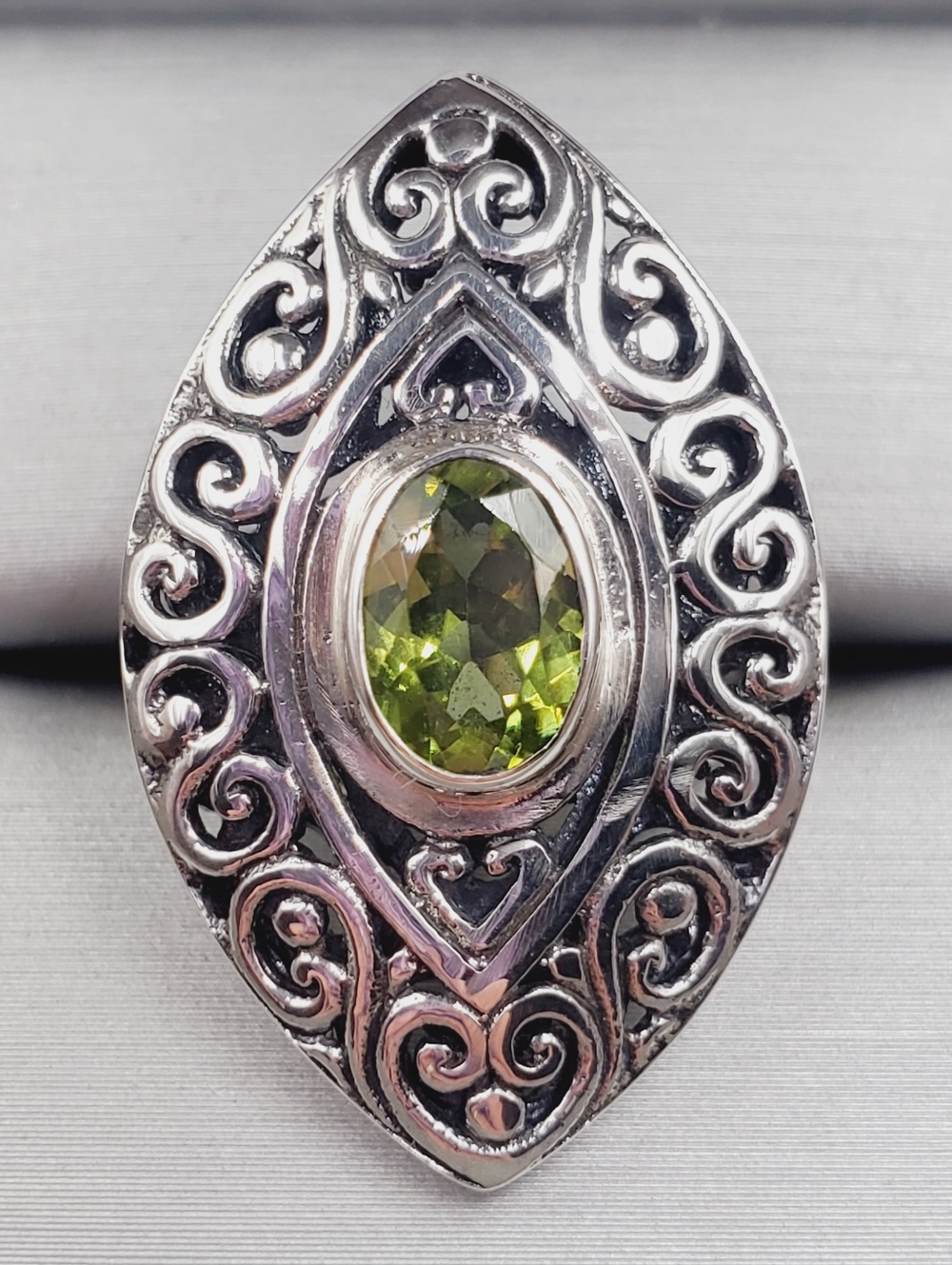 Oval Genuine Peridot Ring 925 Sterling Silver Scroll Statement Ring